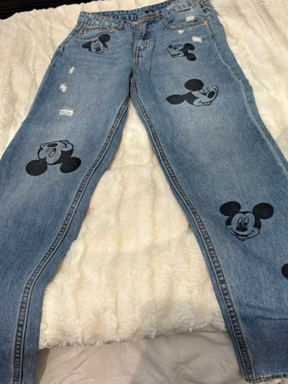 Divided Jeans
